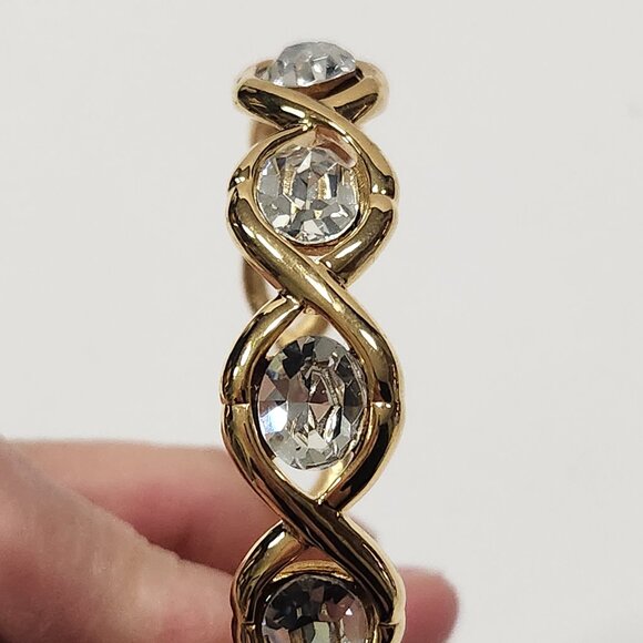 NWT Napier 80s Goldtone Swarovski Crystal Hinged Bangle Bracelet - Picture 5 of 11